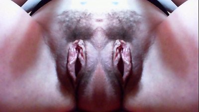 A monstrous dual slit with gigantic lips: a really exciting monster that will make you come