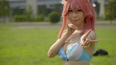 stunning asian cosplay (FOX GIRL)